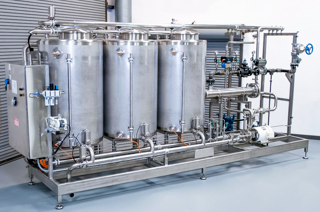 Sistema de limpeza CIP e SIP